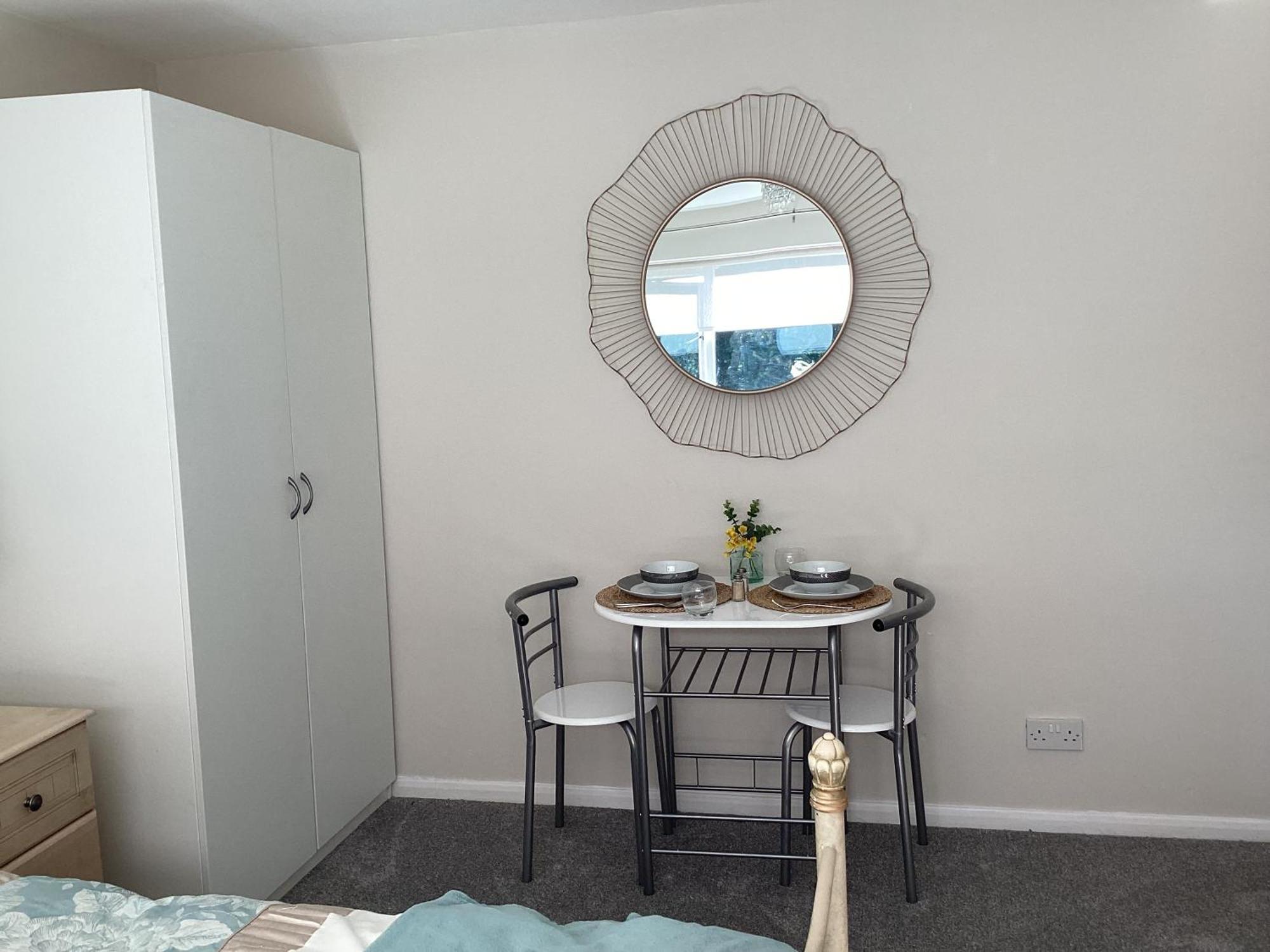 Park House Apartment Tamworth Ngoại thất bức ảnh